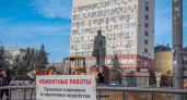 Брянскую площадь Ленина одевают в уральский гранит