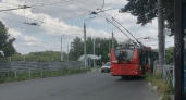 На дорогах Брянска обкатывают первые два красных троллейбуса