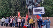 Работники Брянского автозавода почтили память освободителей города
