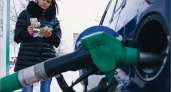 За новогодние каникулы цены на бензин в России не повысились, а взлетели - Росстат
