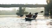 «Ночная Десна»: в Брянске во второй раз прошли ночные гонки на байдарках