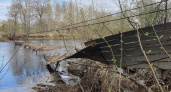 Власти Брянского района официально пообещали заняться рухнувшим мостом в Хотылёво. После паводка