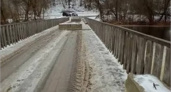 В Брянской области из-за зимнего паводка перекрыт мост через Десну между Сельцо и Сельцо