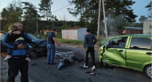 В лобовом столкновении в Сельцо переломы ног получили две девочки-пассажирки. И тяжёлые травмы двое взрослых
