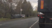 Массовое ДТП под Брянском: не разъехались две легковушки и грузовик, пострадавших практически нет