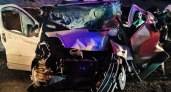ДТП на объездной вокруг Брянска: минивэн врезался в большегруз, двое в больнице с тяжёлыми травмами