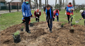 «Единая Россия» провела Всероссийский субботник по благоустройству мемориальных мест