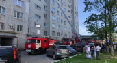 В Брянске при пожаре в многоэтажке две женщины отравились угарным газом