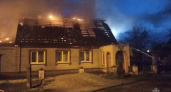 В Брянске на улице Космонавтов сгорел жилой дом. Пострадавших нет