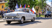 Предприятия Фокинского района Брянска устроили масштабный автопробег к 80-летию Победы