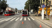 В Брянске троллейбус сбил на «зебре» 14-летнюю девочку