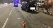В Брянске столкнулись две легковушки, пожилая пассажирка госпитализирована