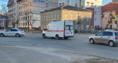 В Брянске автомобилистка попала в больницу после столкновения на перекрестке