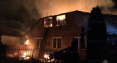Пожар в Жуковке: сгорел двухэтажный дом, жертв нет