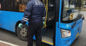 В брянских автобусах, троллейбусах и маршрутках за выходные поймали пять десятков «безмасочников»
