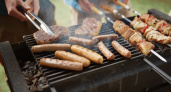 Гриль-новинка от «Мираторга»: выпущена первая партия говяжьих колбасок барбекю