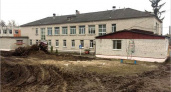 В Навле возвели фундамент пристройки к детскому саду