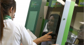 Сбербанк и «Тинькофф» запустили в тестовом режиме биометрические банкоматы