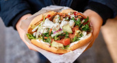Шварма вслед за шаурмой и шавермой: в Брянске появился израильский вариант популярного стрит-фуда