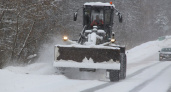 Брянские коммунальщики пытаются справиться с последствиями снегопада