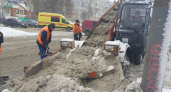 Брянск от снега расчищает около 80 единиц спецтехники — горадминистрация