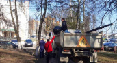 В Брянске на первом в этом году субботнике убрали более 1300 кубометров мусора