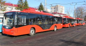 В Брянск прибыл юбилейный, десятый «красный» троллейбус. До конца года власти ждут ещё минимум семь
