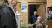 Депутат Госдумы передал продуктовые наборы брянским ветеранам