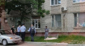 В Брянске из окна малосемейного общежития на Новом Городке выпал и погиб мужчина
