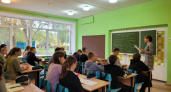 Закрытую из-за угрозы карстового провала школу в Вышкове обследовали московские специалисты