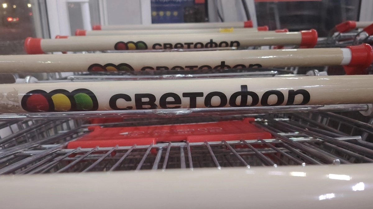 Кратко и по делу: стоит ли покупать в Светофоре мыло, гели или порошки для стирки и недорогой шампунь – честный отзыв