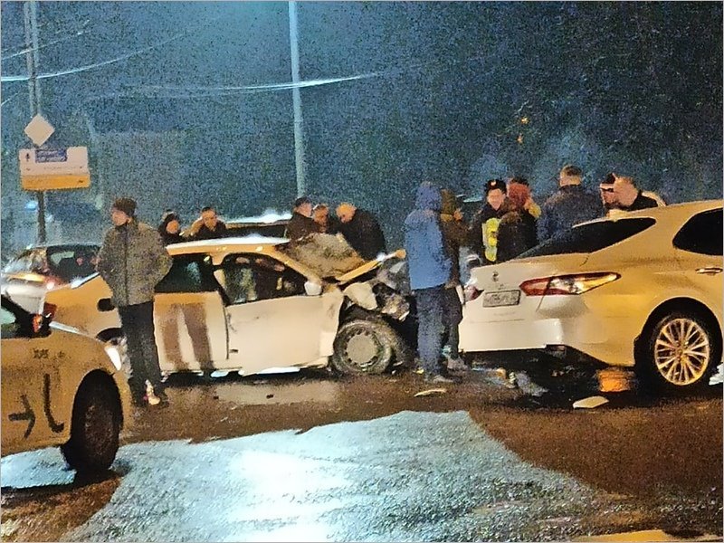 Джигит на Toyota Camry, убивший двоих человек у брянского ТРЦ «Аэропарк», отправляется в суд