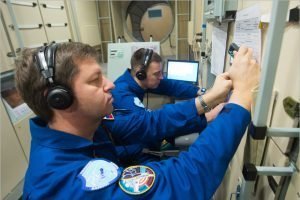 Андрей Бабкин и Николай Тихонов начали сдавать практические экзамены перед полётом на МКС