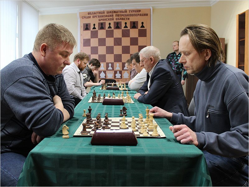 Валерий Сорокин выиграл брянский кооперативный шахматный турнир