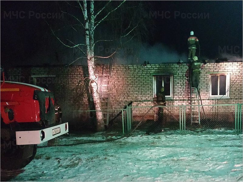 Трагедия под Брянском: в сгоревшем доме в Журиничах погибли три человека