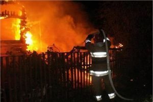 Пожар уничтожил дом на хуторе под Новозыбковом