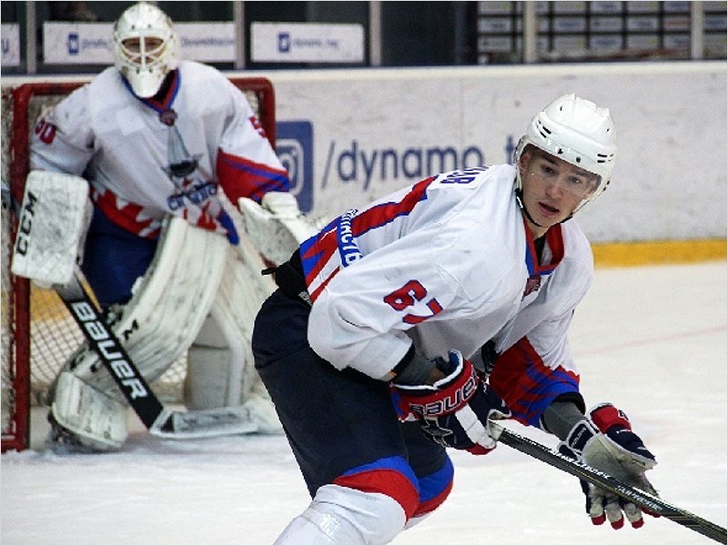 Хоккейный «Брянск» потерпел второе подряд минимальное выездное поражение