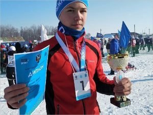 Брянский спортсмен стал первым на саратовской «Лыжне России»