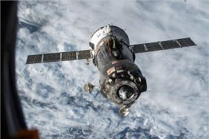 Космонавты Тихонов и Бабкин пробудут на орбите 200 дней