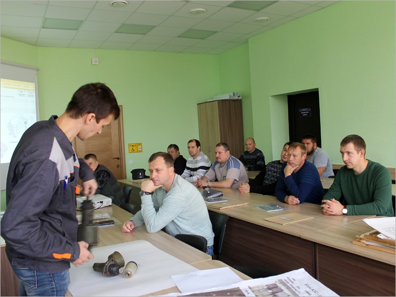 В учебном центре Брянского автозавода начали обучать специалистов сторонних организаций