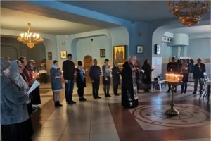 В брянском кафедральном соборе помянули детей, умерших от онкологии