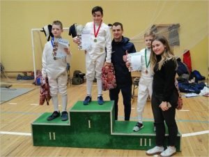 Юный фехтовальщик из Брянска выиграл международный турнир в Гомеле