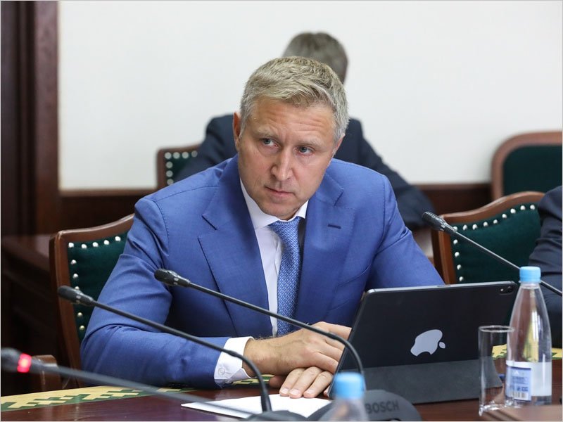 Экс-зам брянского градоначальника Юрий Бездудный избран «полноценным» губернатором НАО