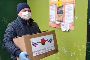 Городские депутаты от «ЕР» в Брянске  доставляют наборы первой необходимости нуждающимся