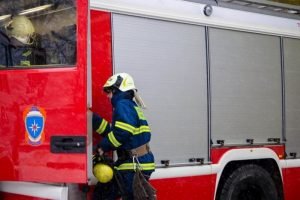 В Климовском районе сгорел двухполовинный жилой дом