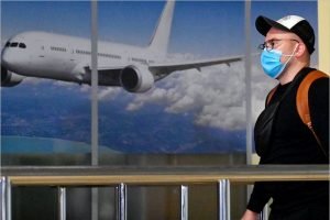 Роспотребнадзор заявил о ношении масок в аэропортах и самолётах после пандемии