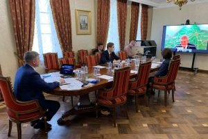 Гендиректор компании «Россети Центр» обсудил с брянским губернатором функционирование электросетевого комплекса региона