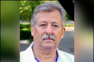 В Брянске умер от коронавируса заслуженный врач России Юрий Бухниев
