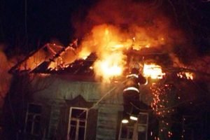 В клетнянской деревне сгорел дом, пострадал 63-летний мужчина