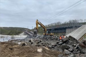 Минобороны направит из Брянской области военных железнодорожников для восстановления моста под Мурманском